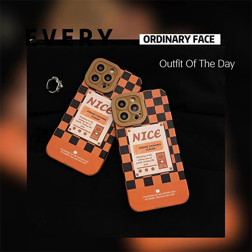 Чехол для телефона с этикеткой